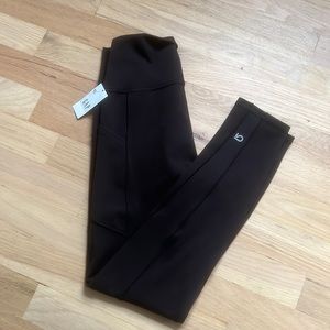 NWT Gap workout leggings, size S